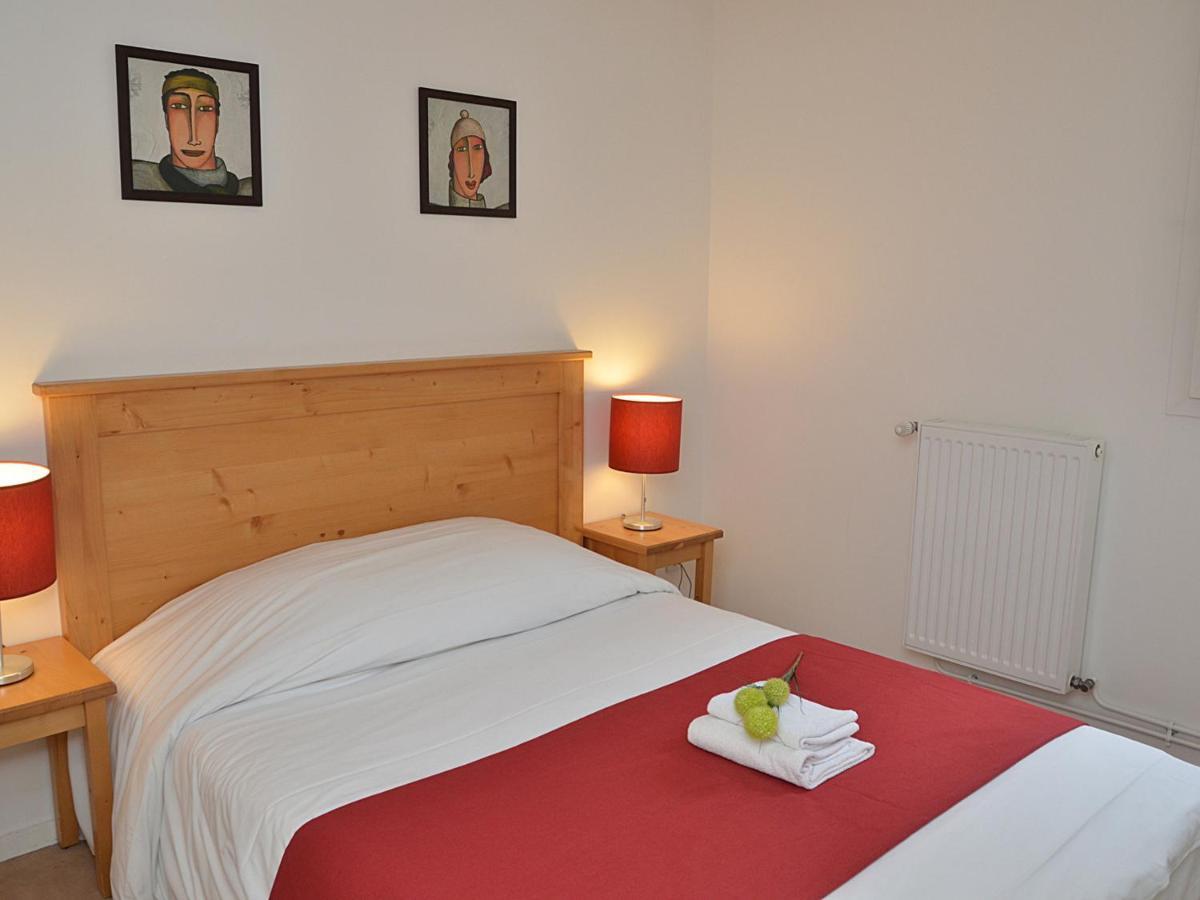 Spacieux Avec Balcon Sud, Centre Station, Parking, A Foret - Fr-1-425-125 Apartament *